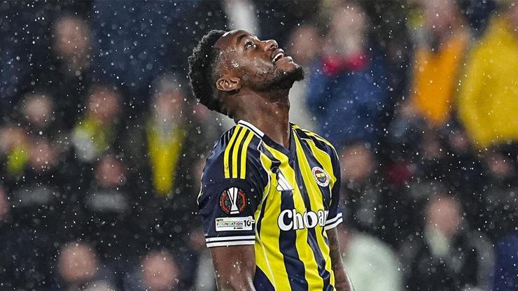 Fenerbahçe'de sürpriz Jhon Duran iddiası! Avrupa'nın radarında... Fenerbahçe'de sürpriz Jhon Duran iddiası! Avrupa'nın radarında...