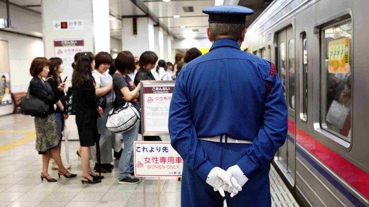 JAPONYADA TACİZ VAKALARINDA ŞAŞIRTAN ARTIŞ Ocak ayında adeta patlama yapıyor Emniyet alarmda...