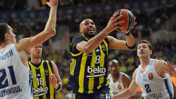 EuroLeaguedeki Türk derbisinde Fenerbahçe, Anadolu Efes’i mağlup etti