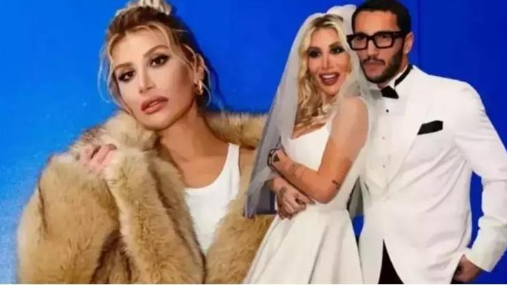 İrem Derici ve Melih Kunukçudan Pariste Mutluluk Pozları