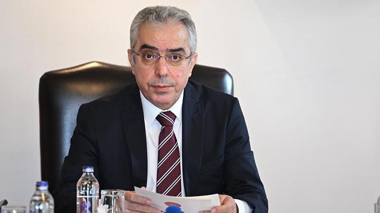 Mehmet Uçum: Suriyede Kürtler geleceklerini kazandı