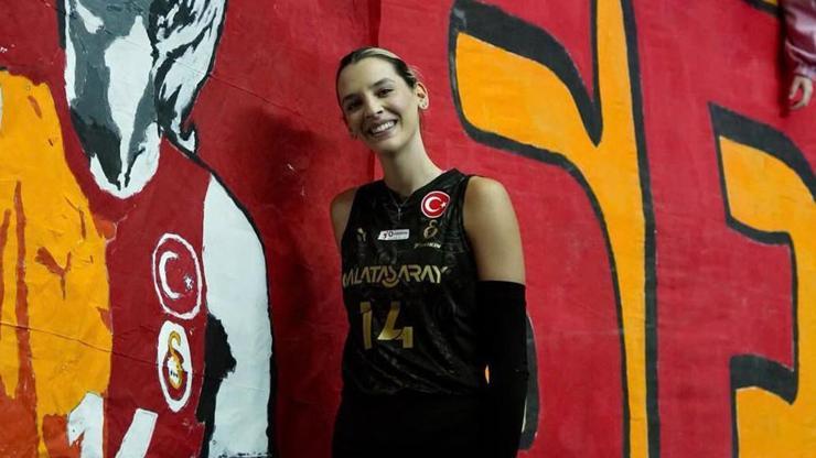 Galatasaray, milli voleybolcu Carutasu'nun sözleşmesini uzattı
