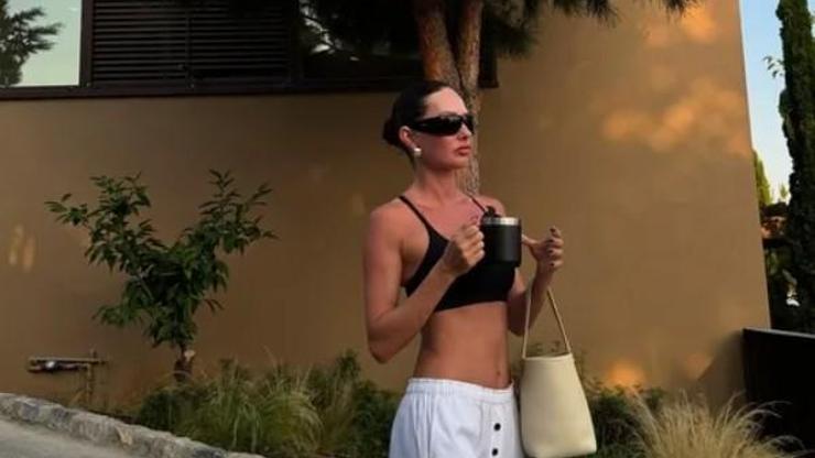 Yasemin Ergene’nin spor pozu olay oldu Fit görünümü sanal medyadan tam not aldı