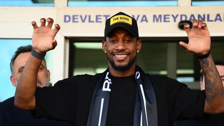 Beşiktaş, yeni transferine kavuştu! Amir Murillo, İstanbul’da