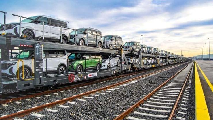Ford Otosan araçları trenle taşıyacak