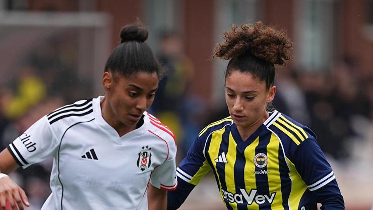 Fenerbahçe arsaVev, Beşiktaş'ı 4-1 mağlup etti Fenerbahçe arsaVev, Beşiktaş'ı 4-1 mağlup etti
