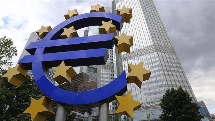 Euro Bölgesi’nde yatırımcı güveni 7 ayın zirvesine yükseldi