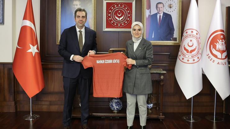 Bakan Göktaş, Türkiye Espor Federasyonu Başkanı Özdemir'i kabul etti