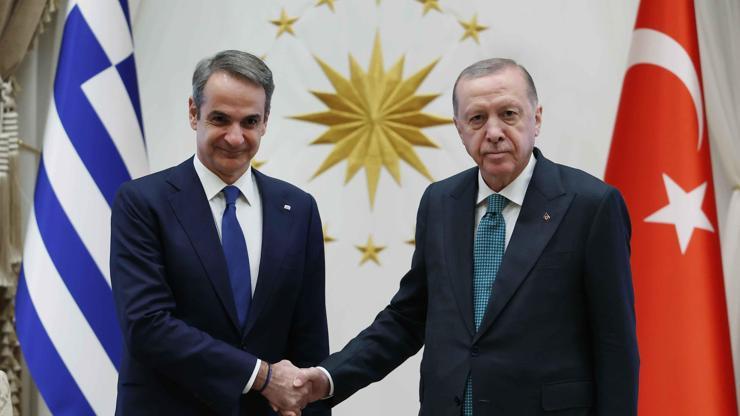 Komşu diplomasisi Cumhurbaşkanı Erdoğan, Yunanistan Başbakanı Miçotakis ile görüştü