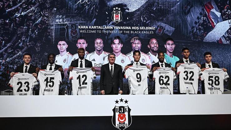 Beşiktaş, yeni transferleri için imza töreni düzenledi
