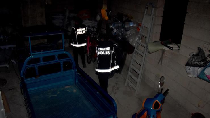 3 ilde uyuşturucu operasyonu; 40 gözaltı