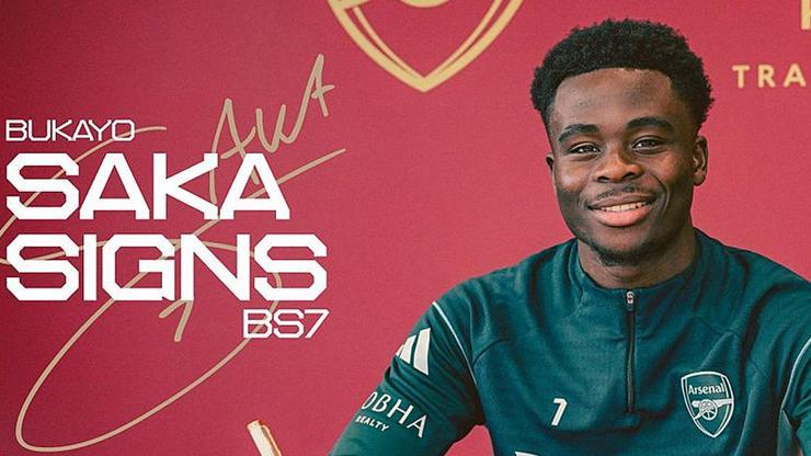 Arsenal, Bukayo Saka ile 5 yıllık imzayı attı