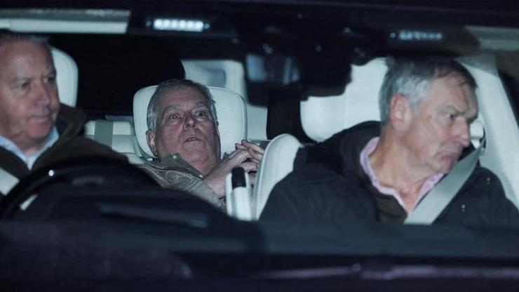 Kraliyet ailesinde Epstein depremi: 1936’dan beri bir ilk Prens Andrew taht listesinden siliniyor mu