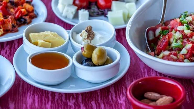 Ramazanda Kilo Vermek İsteyenlere Uyarı: Sahurda Bunları Yiyerek Hedefinize Ulaşabilirsiniz