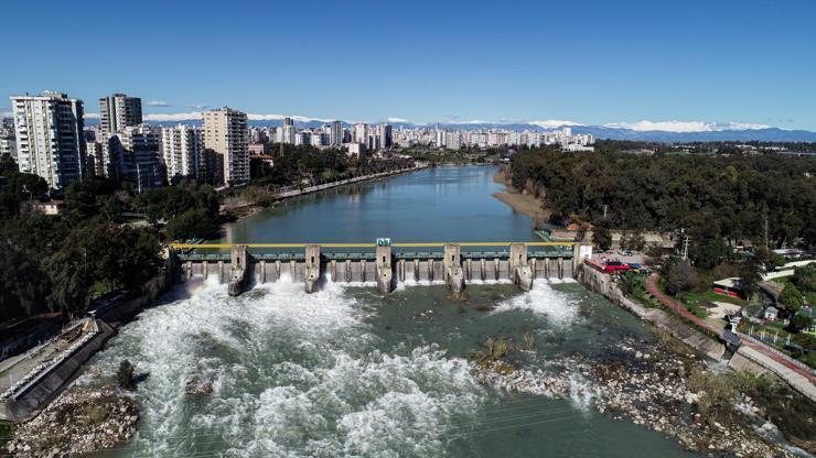 Kuraklık tehlikesi ile karşı karşıya kalan Adana'da barajlar doldu taştı Kuraklık tehlikesi ile karşı karşıya kalan Adana'da barajlar doldu taştı