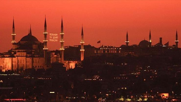 TERAVİH NAMAZI SAATLERİ İL İL DİYANET| 22 Şubat Yatsı namazı vakitleri neler Teravih namazı saat kaçta, ne zaman kılınır