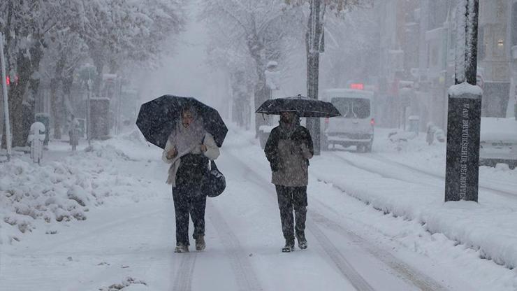 METEOROLOJİ UYARDI | Sıcaklıklar sert düşecek: Marmara’dan Doğu Anadolu’ya kar alarmı İşte 5 Günlük hava durumu