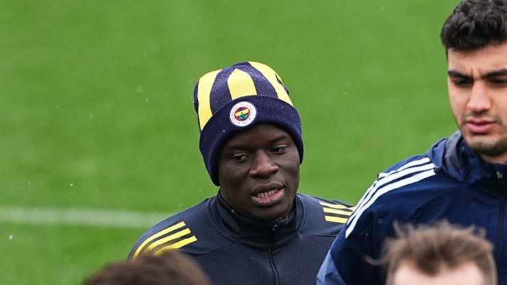Fenerbahçede, Kasımpaşa maçı öncesi Tedescodan hamle Kante sürprizi...