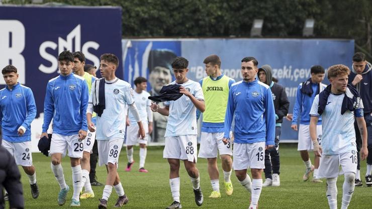 FIFA, Adana Demirspor'a bir kez daha puan silme cezası verdi FIFA, Adana Demirspor'a bir kez daha puan silme cezası verdi