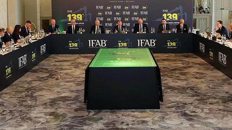 IFAB, futbola yeni kurallar getiriyor IFAB, futbola yeni kurallar getiriyor