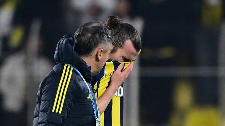 Fenerbahçe'de stoper krizi! Elde tek savunmacı kaldı... Fenerbahçe'de stoper krizi! Elde tek savunmacı kaldı...
