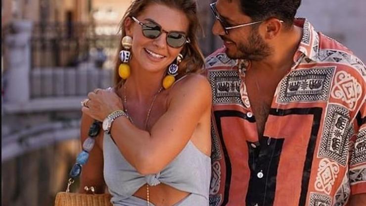 Pelin Karahanın 12 Yıllık Evliliğini Bitiren Fotoğraf Krizi İşte İpin Kopmasına Neden Olan Detaylar