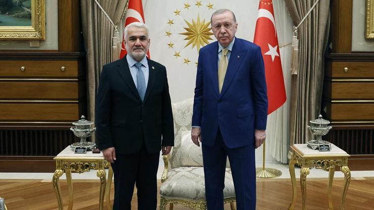 Cumhurbaşkanı Erdoğan, HÜDA PAR Genel Başkanı Yapıcıoğlu'nu kabul etti Cumhurbaşkanı Erdoğan, HÜDA PAR Genel Başkanı Yapıcıoğlu'nu kabul etti