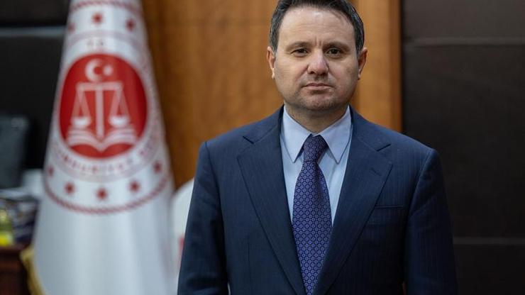 SON DAKİKA... Bakan Gürlek’ten 81 il başsavcılıklarına talimat! Yasa dışı bahis ve sanal kumara karşı seferberlik