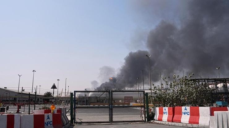 Dubaide engellenen İHA parçalarının düşmesi sonucu 2 kişi yaralandı
