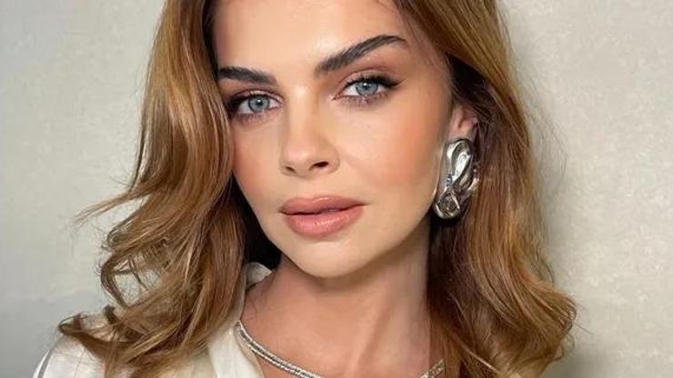 Pelin Karahandan Hakan Genceye Samimi Açıklamalar 12 Yıllık Evliliği Bitiyor mu Artık Kimse Yaşının İnsanı Değil 15-17 Yaşındaki Kızlar 30 Yaşında Gibi Duruyor