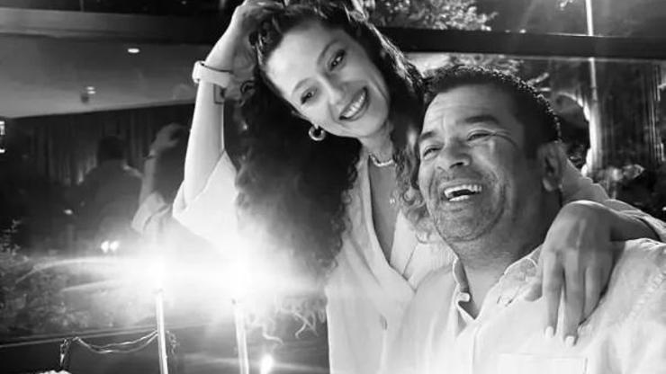 Bülent Şakrak’tan Aşk Dolu Paylaşım İlişkisinin 1. Yılını Kutladı