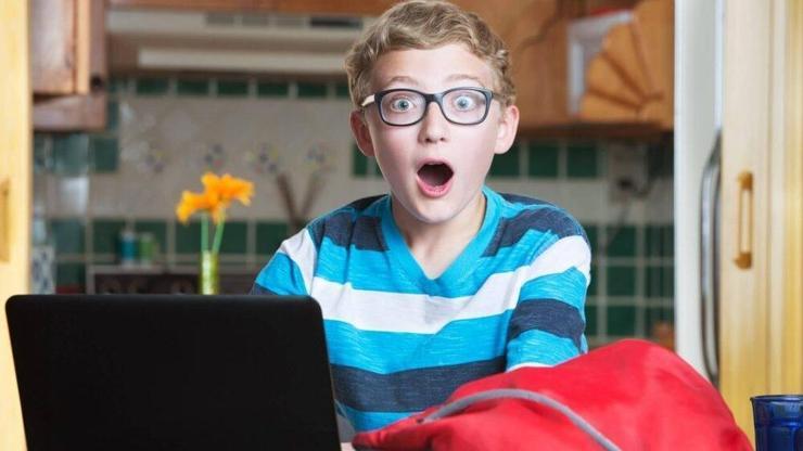 15 yaş altına sanal medya yasağı yolda