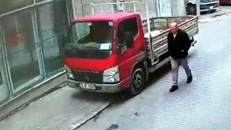 Çorlu’da sokak ortasında dehşet 3 çocuk yaşlı adamı darp etti