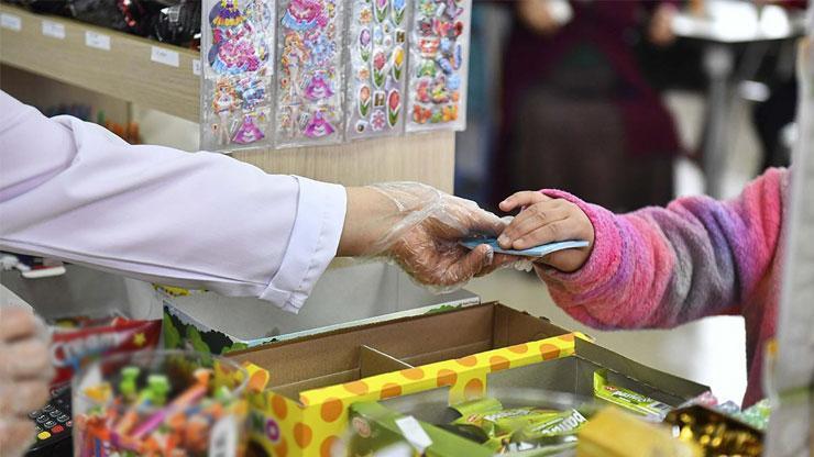 Öğrencilere 2 bin lira kantin desteği! Vali Gül detayları açıkladı