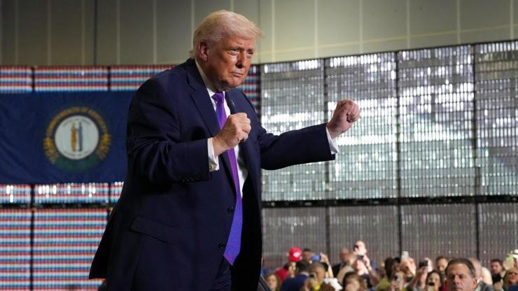 Orta Doğu alev alev, Trump YMCA Savaşın ortasında Trump, dans etti...