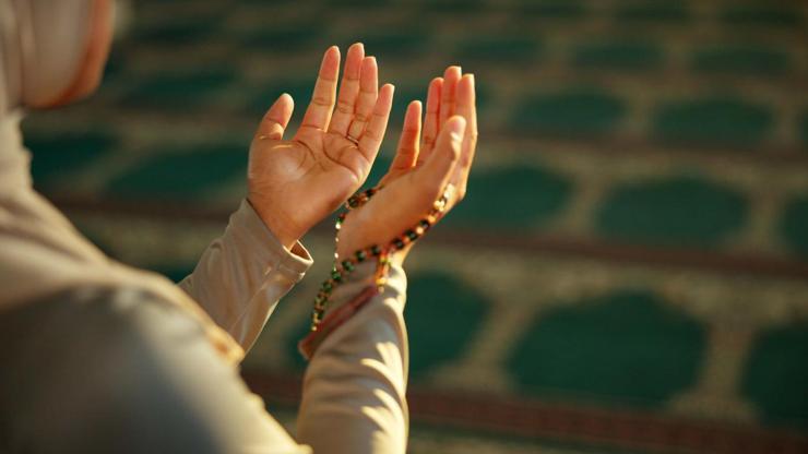 KADİR GECESİNDE ÇEKİLECEK ZİKİRLER VE TESBİHLER NELER Kadir Gecesi Tesbihleri ve Zikirleri