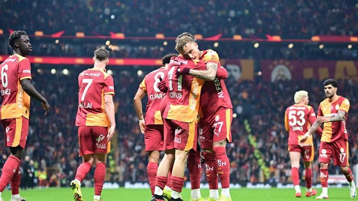 Galatasaray 3-0 Başakşehir Maç Özeti | Lider, şampiyonluk yolunda dev bir adım attı
