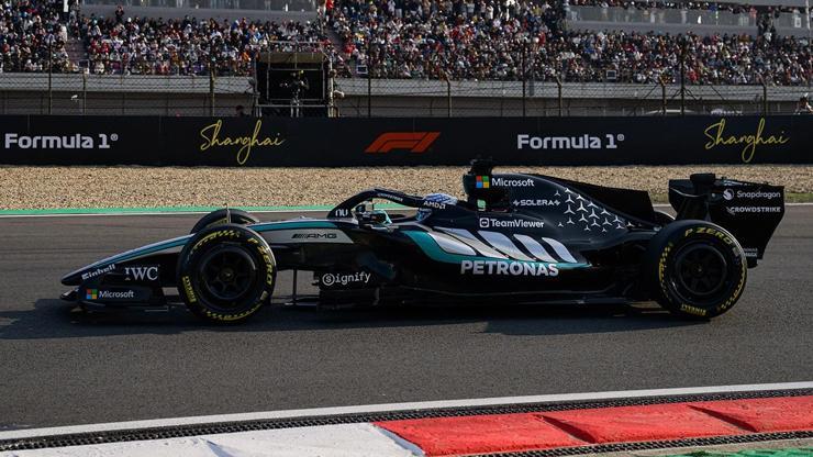 Formula 1'de sezonun ikinci yarışını Kimi Antonelli kazandı