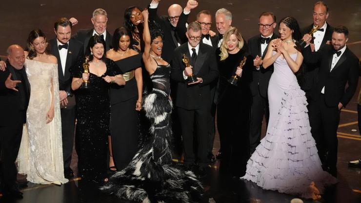 Oscar Ödülleri sahiplerini buldu Gecede neler yaşandı Chalamet sanal medyanın diline düştü, Conan O’Brien koltukların altına not bıraktı…