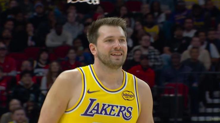 Galibiyet serisindeki Lakers, Rockets'a karşı da kazandı