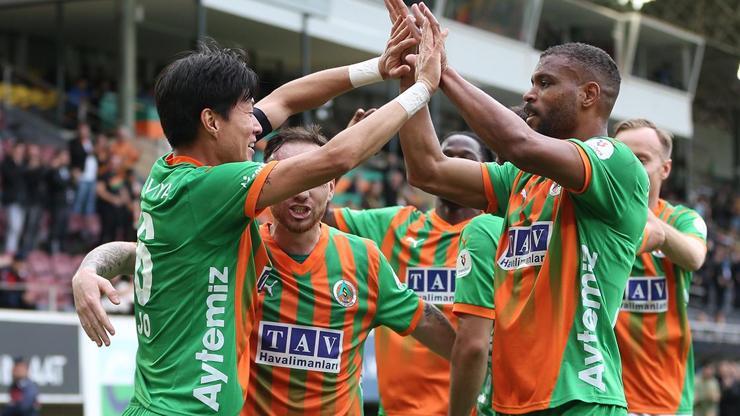 Alanyaspor’dan Kocaelispor’a farklı tarife