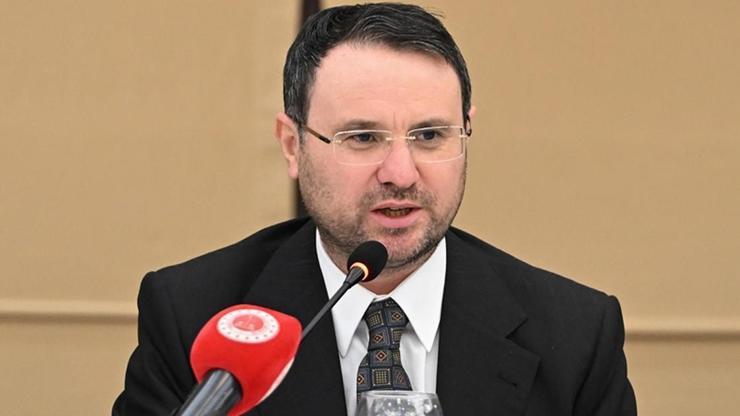 Bakan Gürlek, HSK üyeleri ve personeliyle bir araya geldi