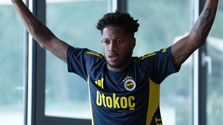 Fenerbahçe, günün ikinci antrenmanını salonda tamamladı Fenerbahçe, günün ikinci antrenmanını salonda tamamladı