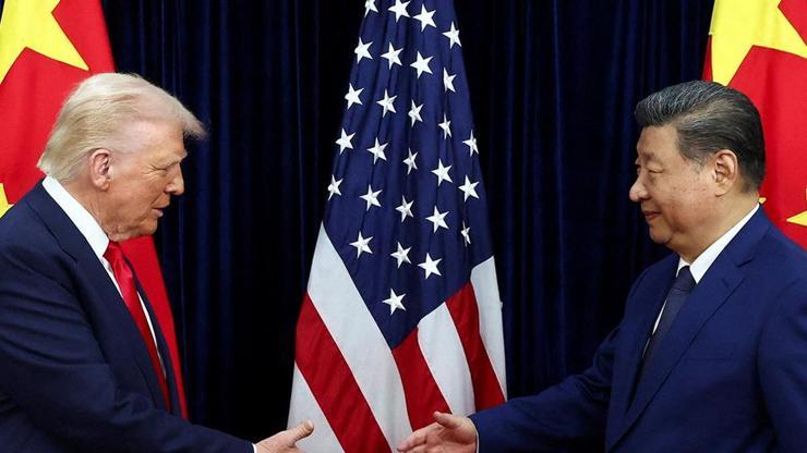 Trumpın Çin’i ziyaret edeceği tarih belli oldu