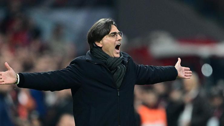 Hedefimiz ve hayalimiz Dünya Kupası'na katılmak Hedefimiz ve hayalimiz Dünya Kupası'na katılmak