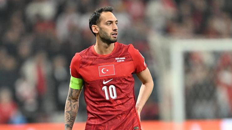 A Milli Takım'da Hakan Çalhanoğlu farkı! Rekora gidiyor... A Milli Takım'da Hakan Çalhanoğlu farkı! Rekora gidiyor...