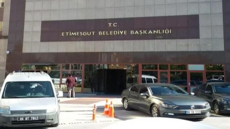 Son dakika: Etimesgut Belediyesi’ne zimmet soruşturması: 4 gözaltı