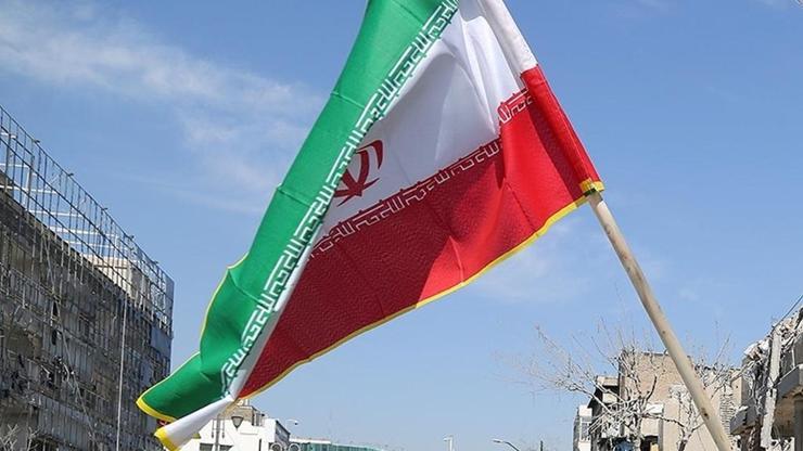 İran’dan Trump’a Hark Adası yanıtı