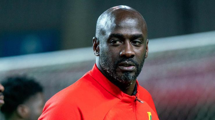 Dünya Kupası'na kısa bir süre kala görevden alındı! Dünya Kupası'na kısa bir süre kala görevden alındı!