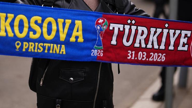 Milli Takım'ın kaldığı otele havai fişek atan 2 kişi gözaltına alındı